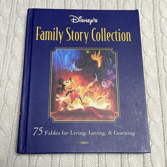 Disney’s Family Story Collection 75 Fables for Living loving & Learning - Picture 1 of 14